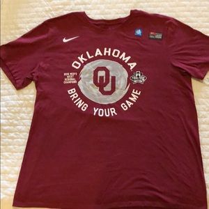 Oklahoma Sooners 2016 Final 4 Locker Room Shirt XL